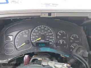 2000 Chevrolet Silverado 1500 LS with VIN 2GCEC19T1Y1408829, listed as a IAAI auction lot 41230976 with 314,324 mi miles. Bid and sale history available at carsss.com. Image 7.