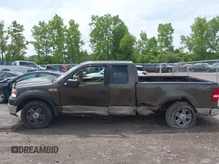 2008 Ford F-150 XLT с VIN 1FTPX14558FB88657, выставлен на аукционе IAAI как лот 42507471 с пробегом 105 893 миль миль и . История ставок и продаж доступна на DreamBid. Изображение 15.