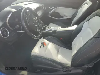 2016 Chevrolet Camaro 2LT z VIN 1G1FD3DS0G0168879, wystawiony jako Copart lot #58664714 z przebiegiem 19 295 mil mil oraz Szkoda całkowita • Salvage title. Historia ofert i sprzedaży dostępna na DreamBid. Obrazek 7.