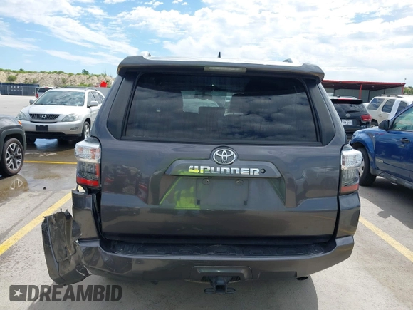 2018 Toyota 4Runner SR5 с VIN JTEZU5JRXJ5189536, выставлен на аукционе IAAI как лот 42314799 с пробегом 145 889 миль миль и . История ставок и продаж доступна на DreamBid. Изображение 16.