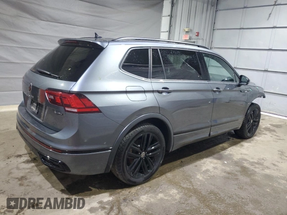 2022 Volkswagen Tiguan SE R-Line Black with VIN 3VV8B7AX6NM026562, listed as a Copart auction lot 57569015 with 115,478 mi miles and Salvage title. Bid and sale history available at DreamBid. Image 3.