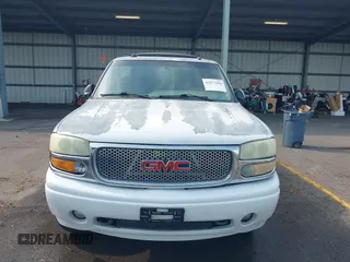 2004 GMC Yukon Denali z VIN 1GKEK63U84J118819, wystawiony jako IAAI lot #42273266 z przebiegiem 217 506 mil mil oraz . Historia ofert i sprzedaży dostępna na DreamBid. Obrazek 6.