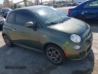 2012 FIAT 500 Sport z VIN 3C3CFFBR4CT352634, wystawiony jako IAAI lot #42092999 z przebiegiem 128 735 mil mil oraz . Historia ofert i sprzedaży dostępna na DreamBid. Obrazek 1.