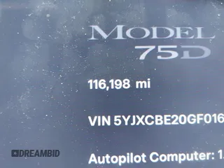 2016 Tesla Model X 70D with VIN 5YJXCBE20GF016173, listed as a IAAI auction lot 41809725 with 116,198 mi miles. Bid and sale history available at carsss.com. Image 7.