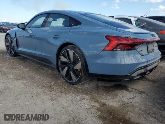 2022 Audi RS e-tron GT z VIN WAUBHBFW4N7901781, wystawiony jako Copart lot #75124364 z przebiegiem 22 581 mil mil oraz Nie do naprawy. Historia ofert i sprzedaży dostępna na DreamBid. Obrazek 2.