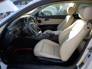 2011 BMW 3 Series 328i с VIN WBAKE5C59BE573545, выставлен на аукционе Copart как лот 42564155 с пробегом 142 137 миль миль и Чистый • Clean title. История ставок и продаж доступна на DreamBid. Изображение 7.