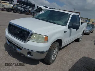 2008 Ford F-150 XLT with VIN 1FTPX14V28KD60554, listed as a IAAI auction lot 42709988 with 284,363 mi miles and . Bid and sale history available at DreamBid. Image 2.