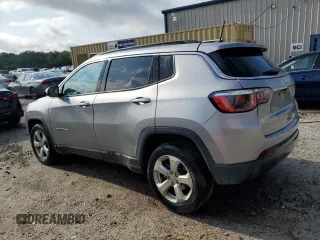 2019 Jeep Compass Latitude with VIN 3C4NJCBB5KT851039, listed as a Copart auction lot 58818155 with 118,961 mi miles and Clean title. Bid and sale history available at DreamBid. Image 2.
