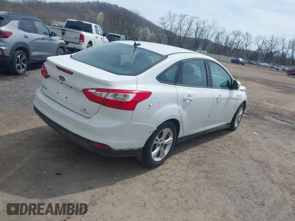 2014 Ford Focus SE with VIN 1FADP3F21EL347114, listed as a IAAI auction lot 41984235 with 110,559 mi miles and . Bid and sale history available at carsss.com. Image 4.
