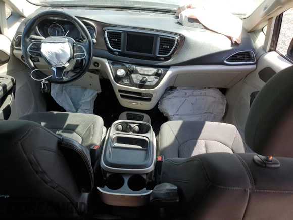 2019 Chrysler Pacifica Touring Plus z VIN 2C4RC1FG9KR698500, wystawiony jako Copart lot #51342515 z przebiegiem 85 707 mil mil oraz Szkoda całkowita • Salvage title. Historia ofert i sprzedaży dostępna na DreamBid. Obrazek 8.