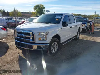 2017 Ford F-150 XL with VIN 1FTEW1EFXHKE25037, listed as a IAAI auction lot 40824571 with 205,960 mi miles. Bid and sale history available at carsss.com. Image 16.