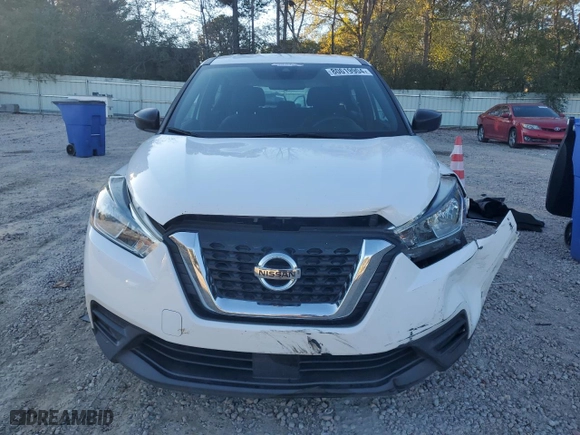 2020 Nissan Kicks S with VIN 3N1CP5BVXLL507609, listed as a Copart auction lot 80619904 with 150,760 mi miles and Salvage Title. Bid and sale history available at carsss.com. Image 5.