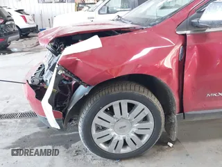 2008 Lincoln MKX with VIN 2LMDU88C78BJ09729, listed as a IAAI auction lot 41797812 with 109,161 mi miles and . Bid and sale history available at DreamBid. Image 13.