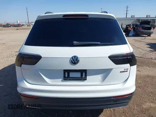 2018 Volkswagen Tiguan S with VIN 3VV0B7AX8JM076693, listed as a IAAI auction lot 42044886 with 109,660 mi miles and . Bid and sale history available at DreamBid. Image 16.