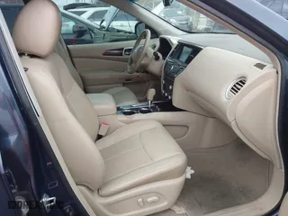 2013 Nissan Pathfinder SL with VIN 5N1AR2MN4DC662286, listed as a IAAI auction lot 41202706 with 67,866 mi miles. Bid and sale history available at carsss.com. Image 5.
