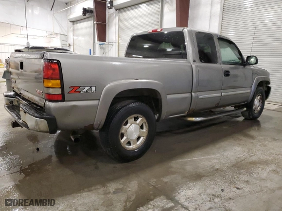 2007 GMC Sierra 1500 SLE with VIN 1GTEK19Z47Z125967, listed as a Copart auction lot 46276435 with 300,393 mi miles and Clean Title. Bid and sale history available at carsss.com. Image 3.