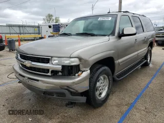 2003 Chevrolet Suburban LT z VIN 1GNFK16Z13J346225, wystawiony jako Copart lot #52560395 z przebiegiem 70 778 mil mil oraz Szkoda całkowita • Salvage title. Historia ofert i sprzedaży dostępna na DreamBid. Obrazek 1.
