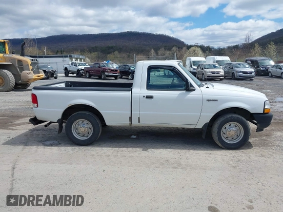 2000 Ford Ranger XL with VIN 1FTYR10C6YTA27626, listed as a IAAI auction lot 41985158 with 70,352 mi miles. Bid and sale history available at carsss.com. Image 13.