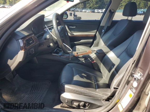 2006 BMW 3 Series 330i with VIN WBAVB33506KR72281, listed as a Copart auction lot 65057785 with 190,277 mi miles and Salvage title. Bid and sale history available at DreamBid. Image 7.