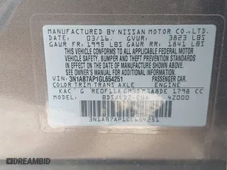 2016 Nissan Sentra SR with VIN 3N1AB7AP1GL654251, listed as a IAAI auction lot 41860006 with 71,407 mi miles. Bid and sale history available at carsss.com. Image 9.