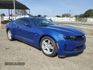 2021 Chevrolet Camaro 1LT z VIN 1G1FB1RX2M0142472, wystawiony jako Copart lot #45917275 z przebiegiem Nie podano mil oraz Szkoda całkowita • Salvage title. Historia ofert i sprzedaży dostępna na DreamBid. Obrazek 4.