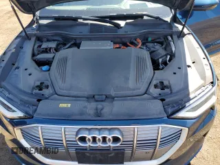 2019 Audi e-tron Prestige with VIN WA1VABGE3KB021636, listed as a Copart auction lot 54735895 with 72,774 mi miles and Salvage Title. Bid and sale history available at DreamBid. Image 12.