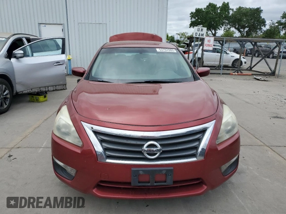 2014 Nissan Altima 2.5 S with VIN 1N4AL3AP1EC118756, listed as a Copart auction lot 53702065 with 199,305 mi miles and Salvage Title. Bid and sale history available at carsss.com. Image 5.