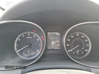 2017 Hyundai Santa Fe 2.4L z VIN 5XYZUDLB7HG388382, wystawiony jako Copart lot #57167315 z przebiegiem 128 724 mil mil oraz Szkoda całkowita • Salvage title. Historia ofert i sprzedaży dostępna na DreamBid. Obrazek 9.