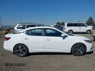 2022 Nissan Sentra SV z VIN 3N1AB8CV0NY244235, wystawiony jako IAAI lot #42453885 z przebiegiem 46 533 mil mil oraz . Historia ofert i sprzedaży dostępna na DreamBid. Obrazek 13.