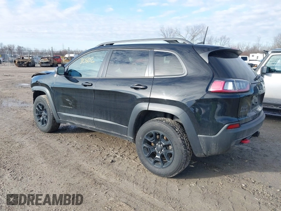 2020 Jeep Cherokee Trailhawk z VIN 1C4PJMBX5LD532516, wystawiony jako IAAI lot #41730502 z przebiegiem 85 543 mil mil oraz . Historia ofert i sprzedaży dostępna na DreamBid. Obrazek 3.