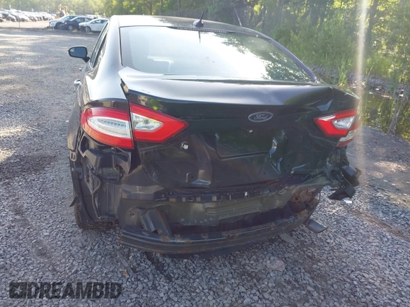 2013 Ford Fusion SE Hybrid с VIN 3FA6P0LU1DR208081, выставлен на аукционе IAAI как лот 42559905 с пробегом 149 340 миль миль и . История ставок и продаж доступна на DreamBid. Изображение 6.