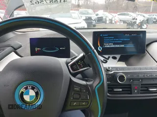 2017 BMW i3 z VIN WBY1Z8C39HV891353, wystawiony jako IAAI lot #41887562 z przebiegiem 82 295 mil mil oraz . Historia ofert i sprzedaży dostępna na DreamBid. Obrazek 18.