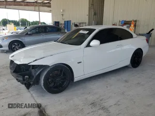 2011 BMW 3 Series 328i z VIN WBADW3C50BE541027, wystawiony jako Copart lot #57563635 z przebiegiem 171 417 mil mil oraz Szkoda całkowita • Salvage title. Historia ofert i sprzedaży dostępna na DreamBid. Obrazek 1.