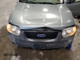 2006 Ford Escape XLT with VIN 1FMYU03136KD34592, listed as a Copart auction lot 71872694 with 185,292 mi miles and Clean Title. Bid and sale history available at carsss.com. Image 12.