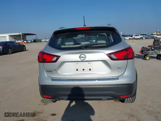 2018 Nissan Rogue Sport SV with VIN JN1BJ1CP4JW107378, listed as a IAAI auction lot 41519648 with 88,585 mi miles. Bid and sale history available at carsss.com. Image 16.