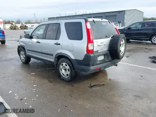 2005 Honda CR-V LX with VIN JHLRD68565C010541, listed as a IAAI auction lot 41660510 with 179,174 mi miles. Bid and sale history available at carsss.com. Image 3.