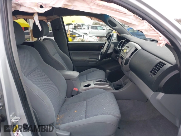2008 Toyota Tacoma PreRunner with VIN 5TEJU62N88Z517191, listed as a IAAI auction lot 41515565 with 106,699 mi miles. Bid and sale history available at carsss.com. Image 5.