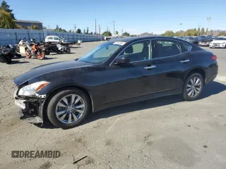 2012 Infiniti M37 with VIN JN1BY1AP5CM330588, listed as a Copart auction lot 70862854 with 112,427 mi miles and Salvage Title. Bid and sale history available at carsss.com. Image 1.