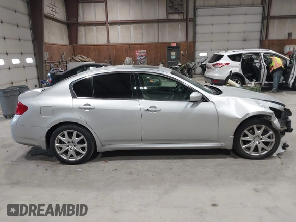 2011 Infiniti G37 x z VIN JN1CV6AR7BM403261, wystawiony jako IAAI lot #41883898 z przebiegiem 111 807 mil mil oraz . Historia ofert i sprzedaży dostępna na DreamBid. Obrazek 14.