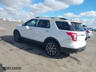2014 Ford Explorer Limited with VIN 1FM5K8F80EGC23564, listed as a IAAI auction lot 40603196 with 62,928 mi miles. Bid and sale history available at carsss.com. Image 3.