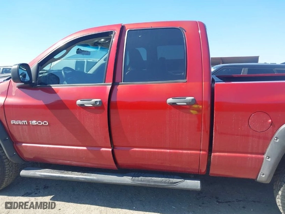2006 Dodge Ram 1500 SLT with VIN 1D7HU18N26S563843, listed as a IAAI auction lot 41703919 with 152,753 mi miles. Bid and sale history available at carsss.com. Image 14.
