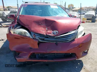 2012 Toyota Sienna XLE AAS with VIN 5TDYK3DC4CS270336, listed as a IAAI auction lot 42766727 with 111,058 mi miles and . Bid and sale history available at DreamBid. Image 6.