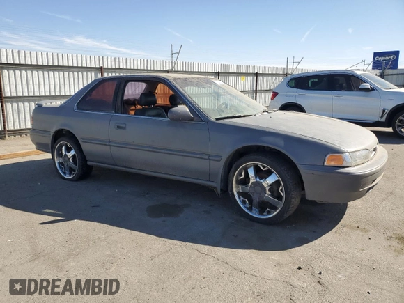 1992 Honda Accord z VIN 1HGCB7254NA015113, wystawiony jako Copart lot #77223284 z przebiegiem 219 007 mil mil oraz Szkoda całkowita • Salvage title. Historia ofert i sprzedaży dostępna na DreamBid. Obrazek 4.