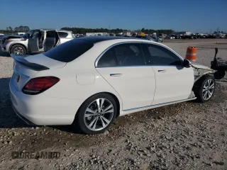2021 Mercedes-Benz C 300 with VIN W1KWF8DB3MR607780, listed as a Copart auction lot 45589595 with 31,032 mi miles and Clean title. Bid and sale history available at DreamBid. Image 3.