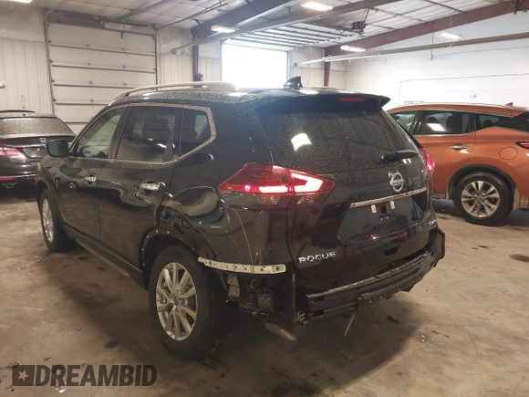 2018 Nissan Rogue SV with VIN 5N1AT2MV4JC784272, listed as a IAAI auction lot 41689774 with 68,154 mi miles. Bid and sale history available at carsss.com. Image 6.
