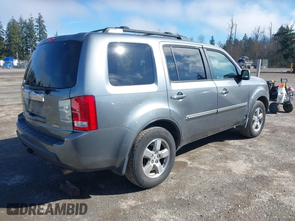 2009 Honda Pilot EX-L with VIN 5FNYF48529B035811, listed as a IAAI auction lot 41883686 with 173,830 mi miles. Bid and sale history available at carsss.com. Image 4.