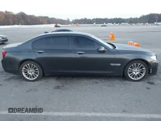 2014 BMW 7 Series ALPINA B7 with VIN WBAYE8C58ED136240, listed as a IAAI auction lot 40701912 with 116,246 mi miles. Bid and sale history available at carsss.com. Image 13.