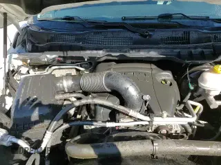 2018 Ram 1500 Laramie z VIN 1C6RR7NT0JS162331, wystawiony jako Copart lot #70268795 z przebiegiem 133 307 mil mil oraz Nie do naprawy • Non repairable. Historia ofert i sprzedaży dostępna na DreamBid. Obrazek 15.