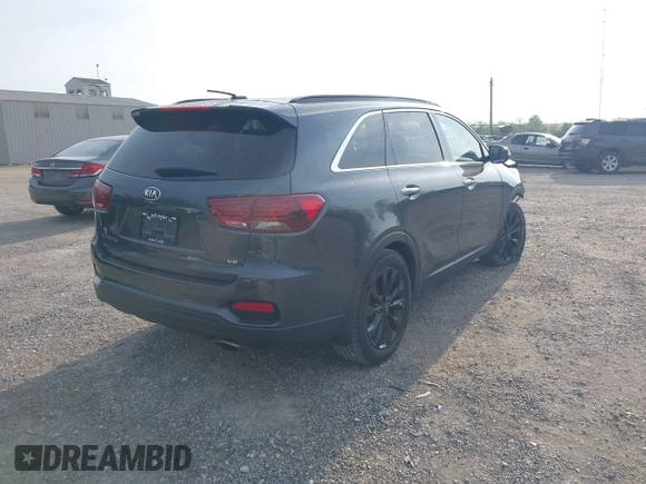 2020 Kia Sorento S z VIN 5XYPG4A54LG706009, wystawiony jako IAAI lot #42168923 z przebiegiem 55 514 mil mil oraz . Historia ofert i sprzedaży dostępna na DreamBid. Obrazek 4.