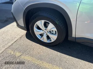 2023 Subaru Ascent Premium z VIN 4S4WMAAD2P3401303, wystawiony jako IAAI lot #42836533 z przebiegiem 30 589 mil mil oraz . Historia ofert i sprzedaży dostępna na DreamBid. Obrazek 16.